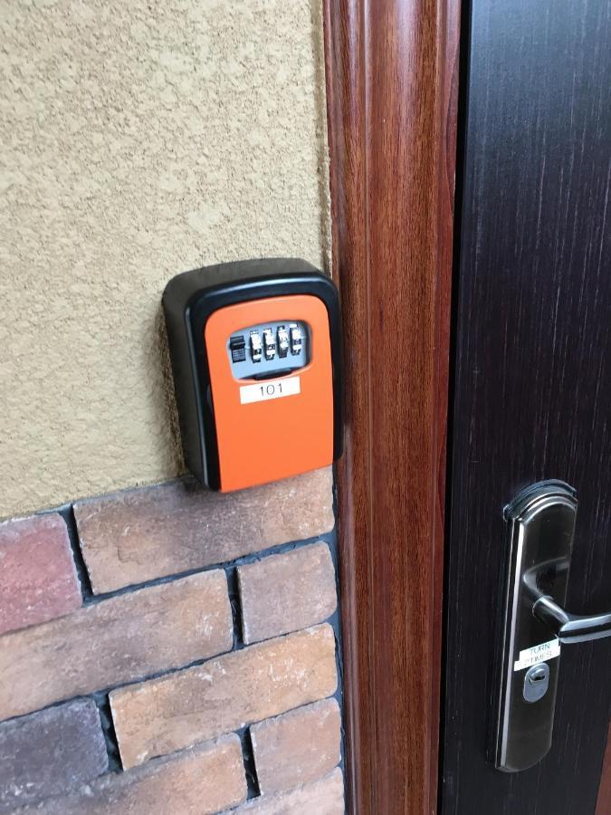 玉出201 Wifi付 玉出駅から徒歩2分 地下鉄難波迄8分 Appartement Osaka Buitenkant foto